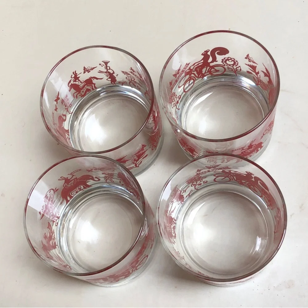 It’s your day 4 set Crate & Barrel glasses cups